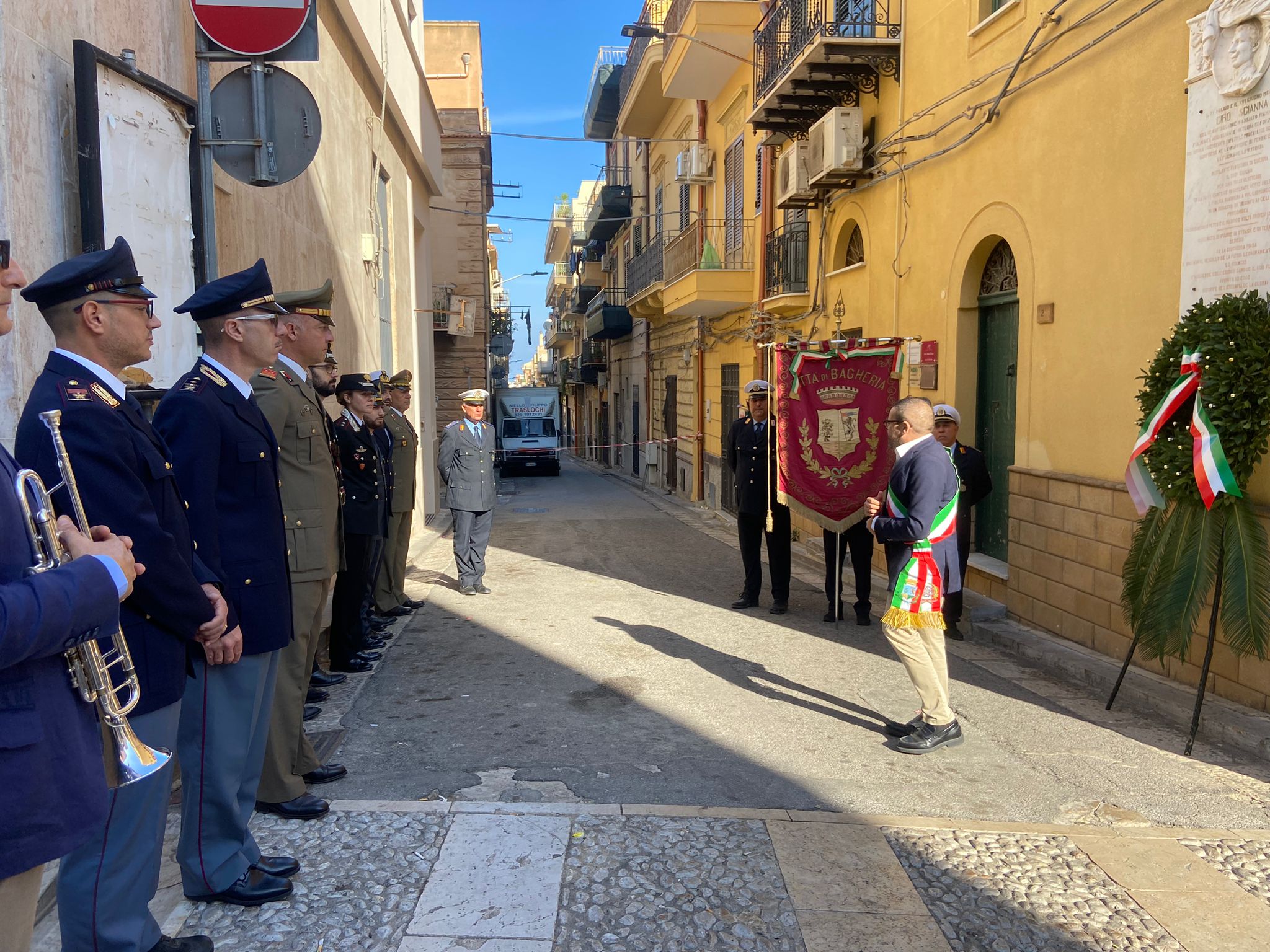 Commemorazione dei defunti: sabato 2 novembre la posa delle corone di alloro.