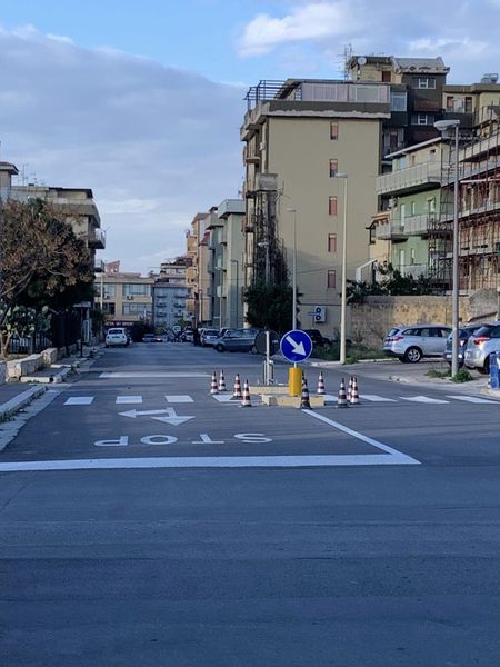 Viabilità. Lavori in corso all'incrocio tra via Morana e via Borsellino.