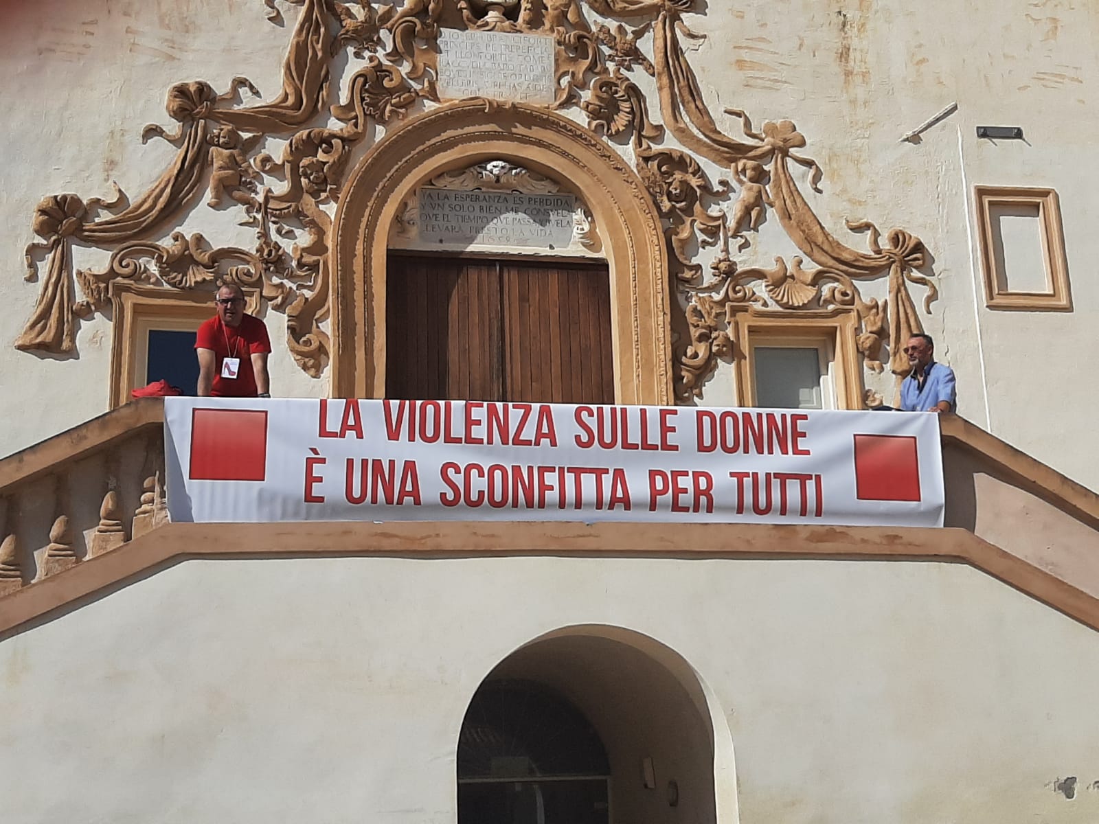 No alla violenza contro le donne 41