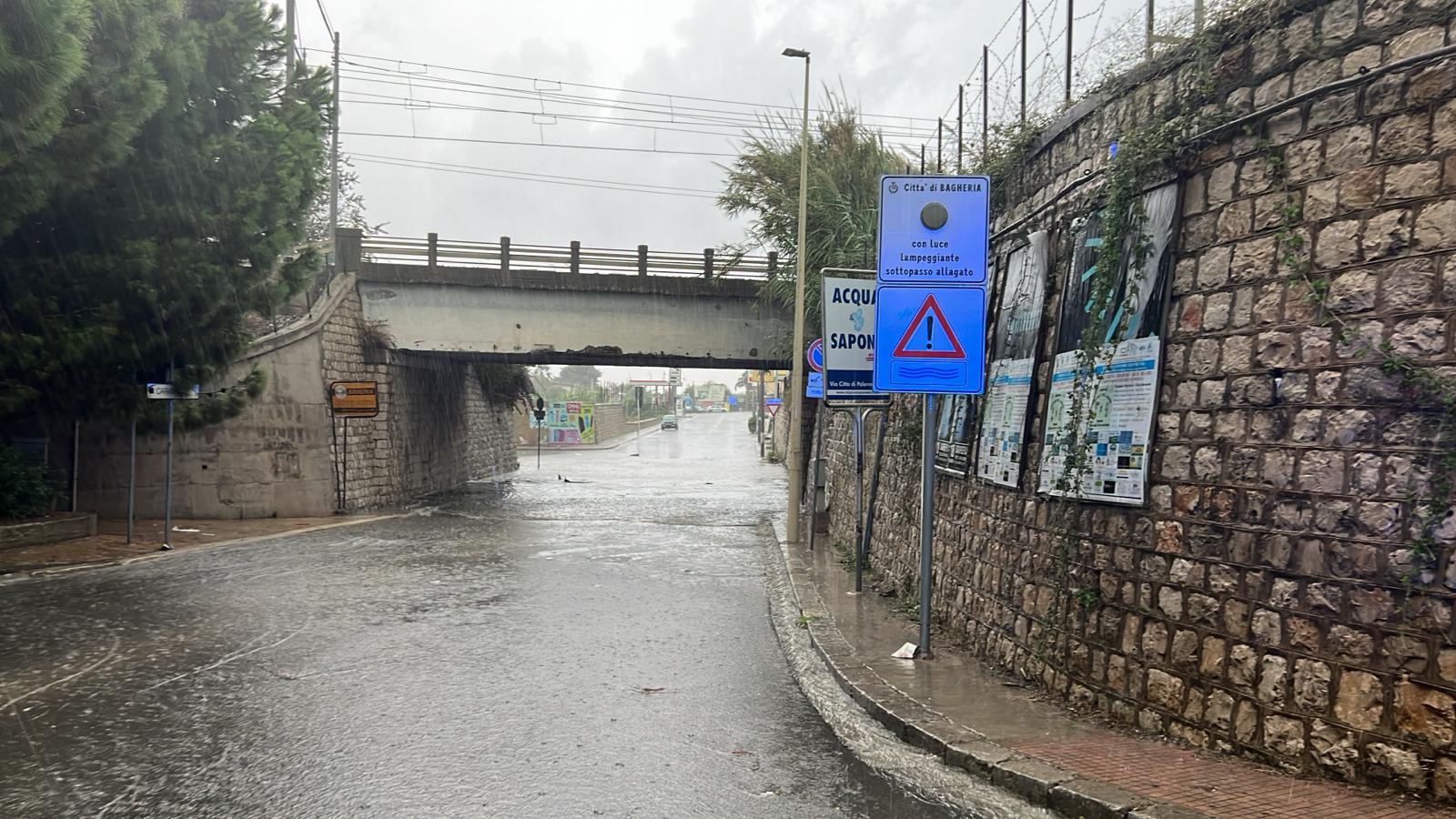 Allerta meteo: forte temporale su Bagheria. Aggiornamenti in tempo reale.