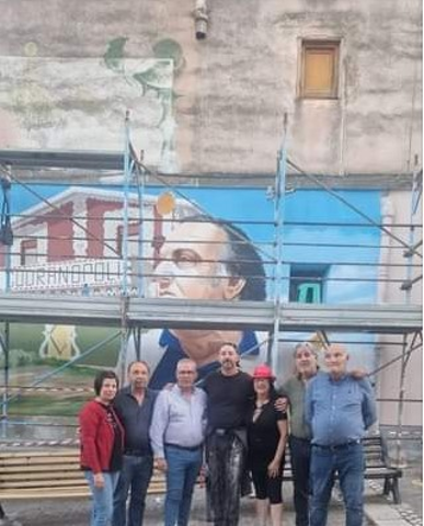 Godrano: due murales degli artisti Clemente e Calvaruso dedicati a Ciccino Carbone e Padre Pino Puglisi. 